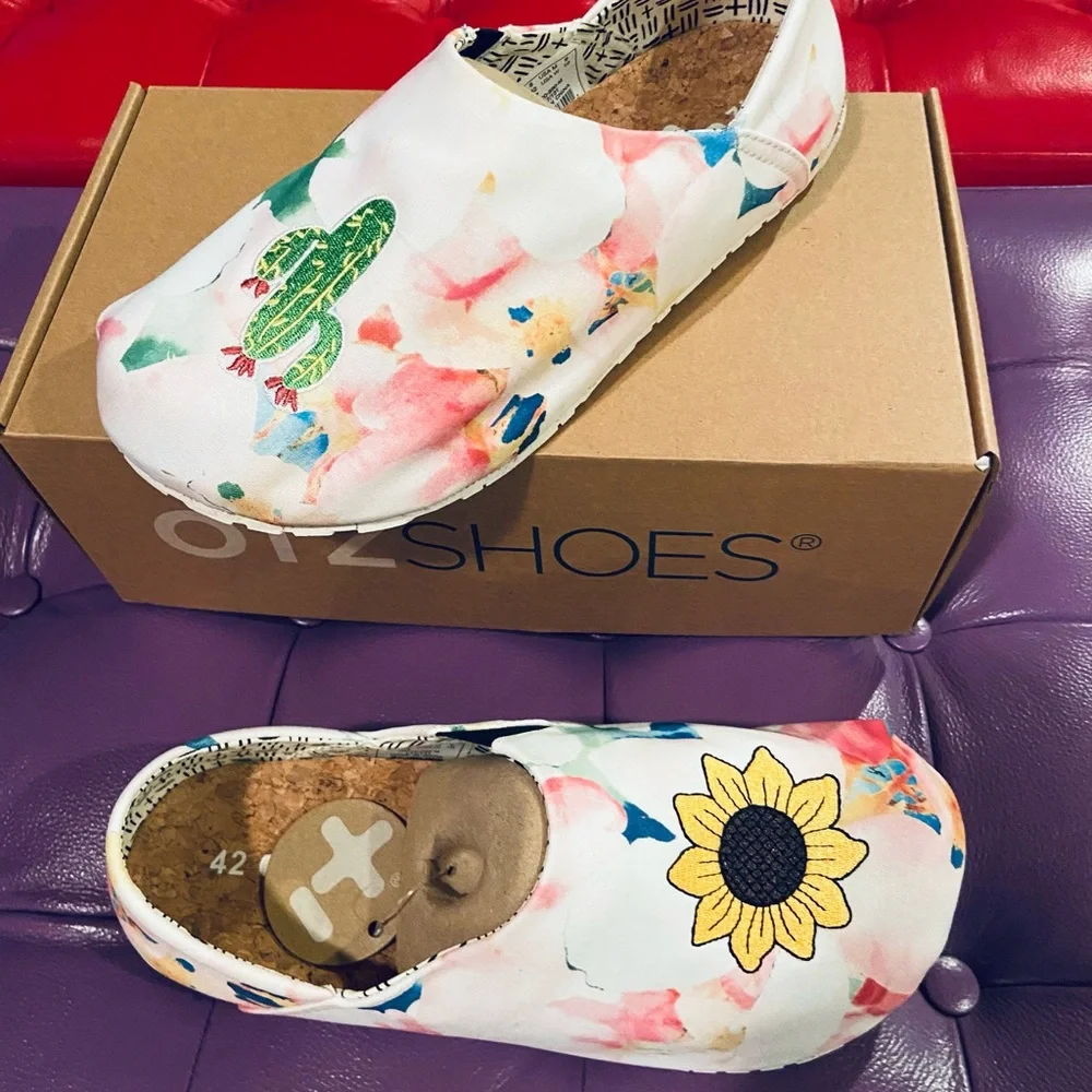 NEW! Otz Shoes Cotton Espadrilles White Floral w/ Sun & Cactus